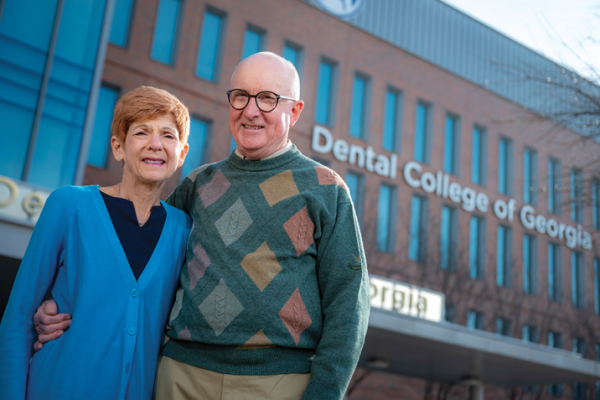 ‘Spirit of Gratitude’: Retired dental leaders pledge estate gift to support future students